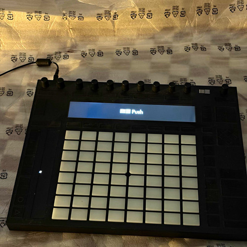 Ableton push daw controller - ableton, 2